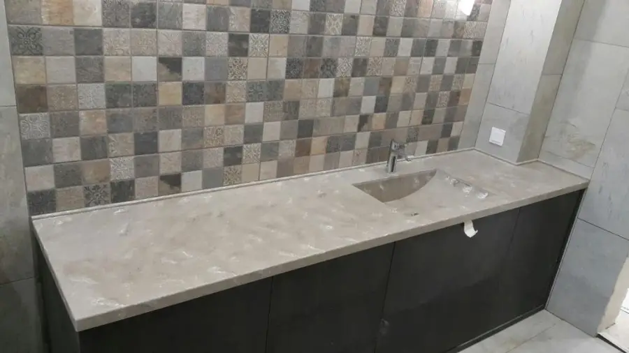 Раковина в ванну комнату из искусственного камня LG Hi-Macs M 305 Modena